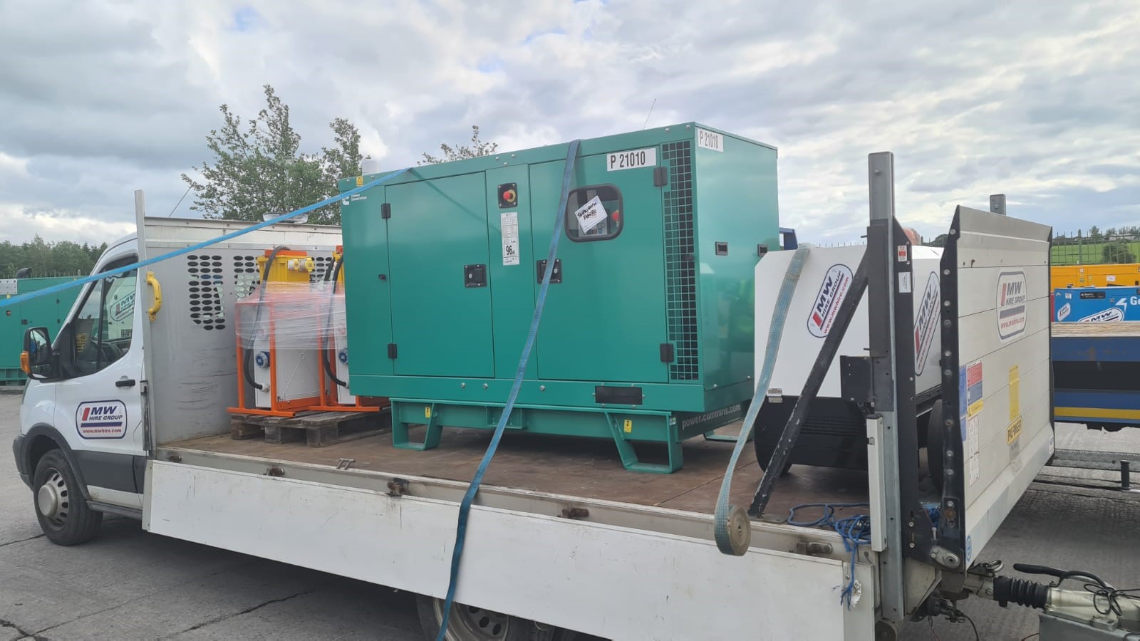 New Cummins 33Kva, 6Kva and distro boards heading to customers in Dublin.... 